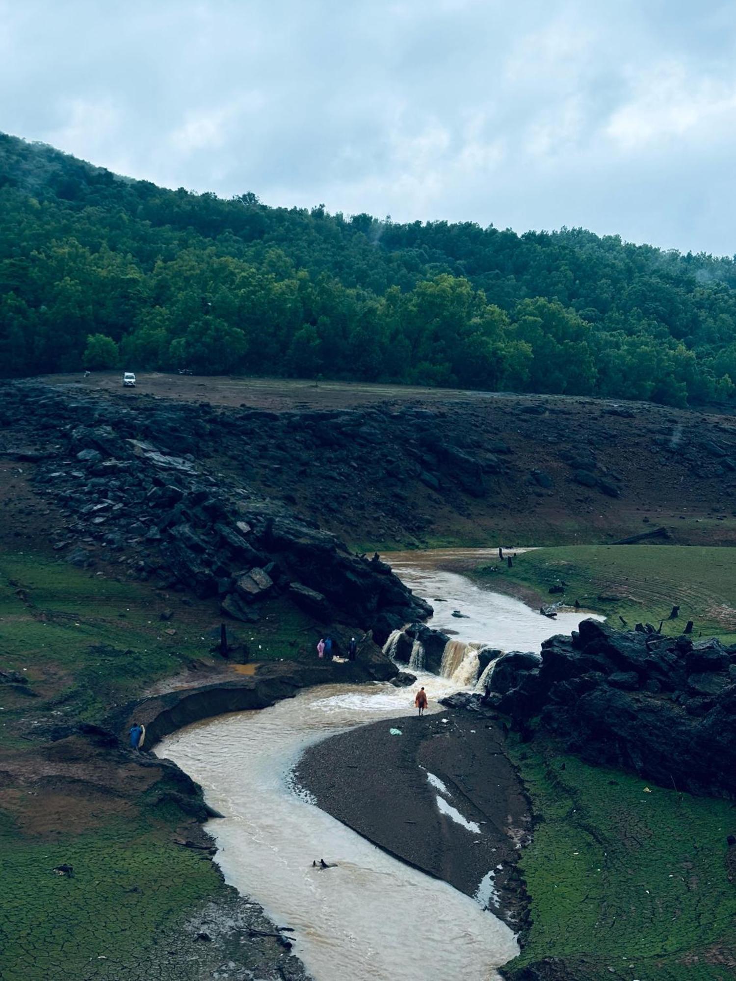 Mungaru Homestay, Talaguppa Sagar  Exterior photo